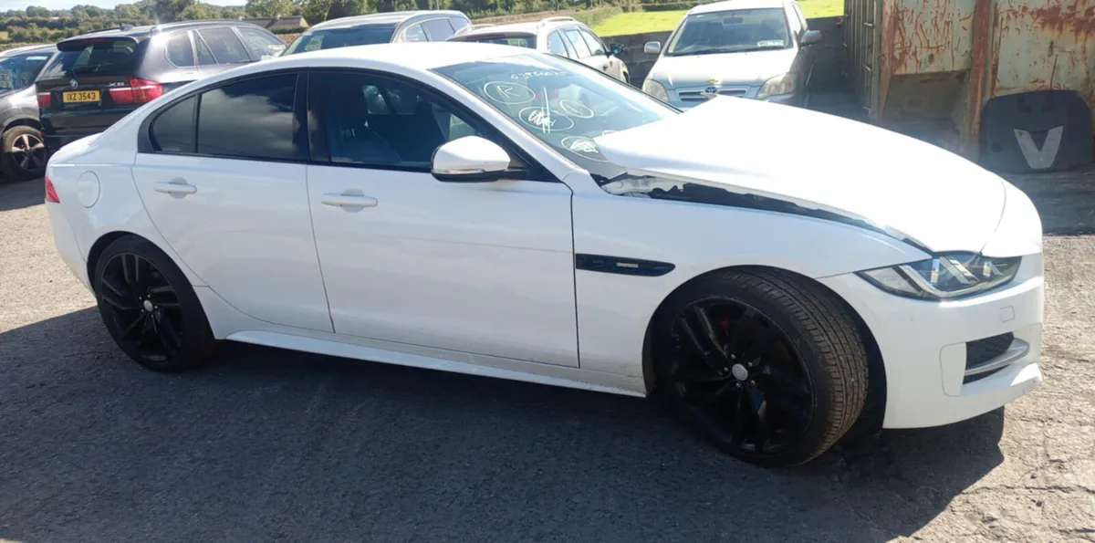 2015 JAGUAR XE  R-SPORT D AUTO 2.0 D FOR PARTS! - Image 4