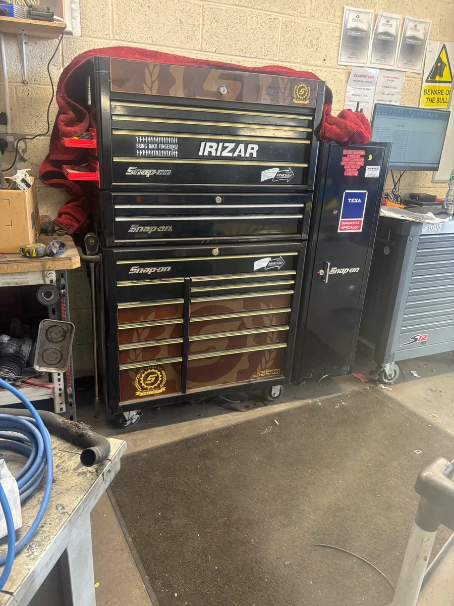 Snap on tool box - Image 2