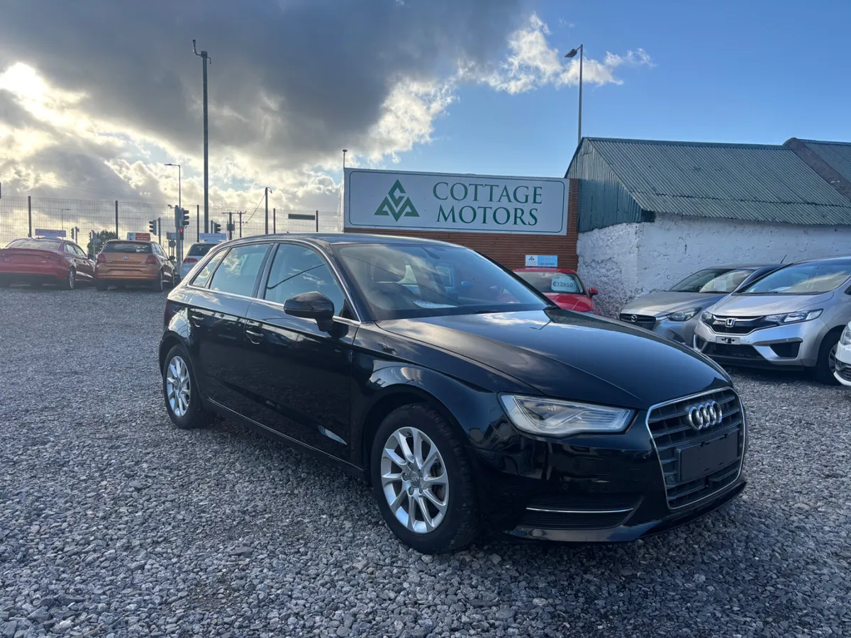 1.4 TFSI AUTO SPORTBACK*LOW MILEAGE* - Image 1