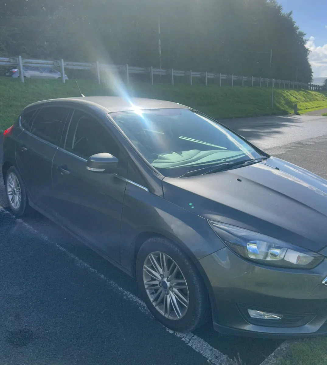 2017 ford focus (Eco-Boost) - Image 3