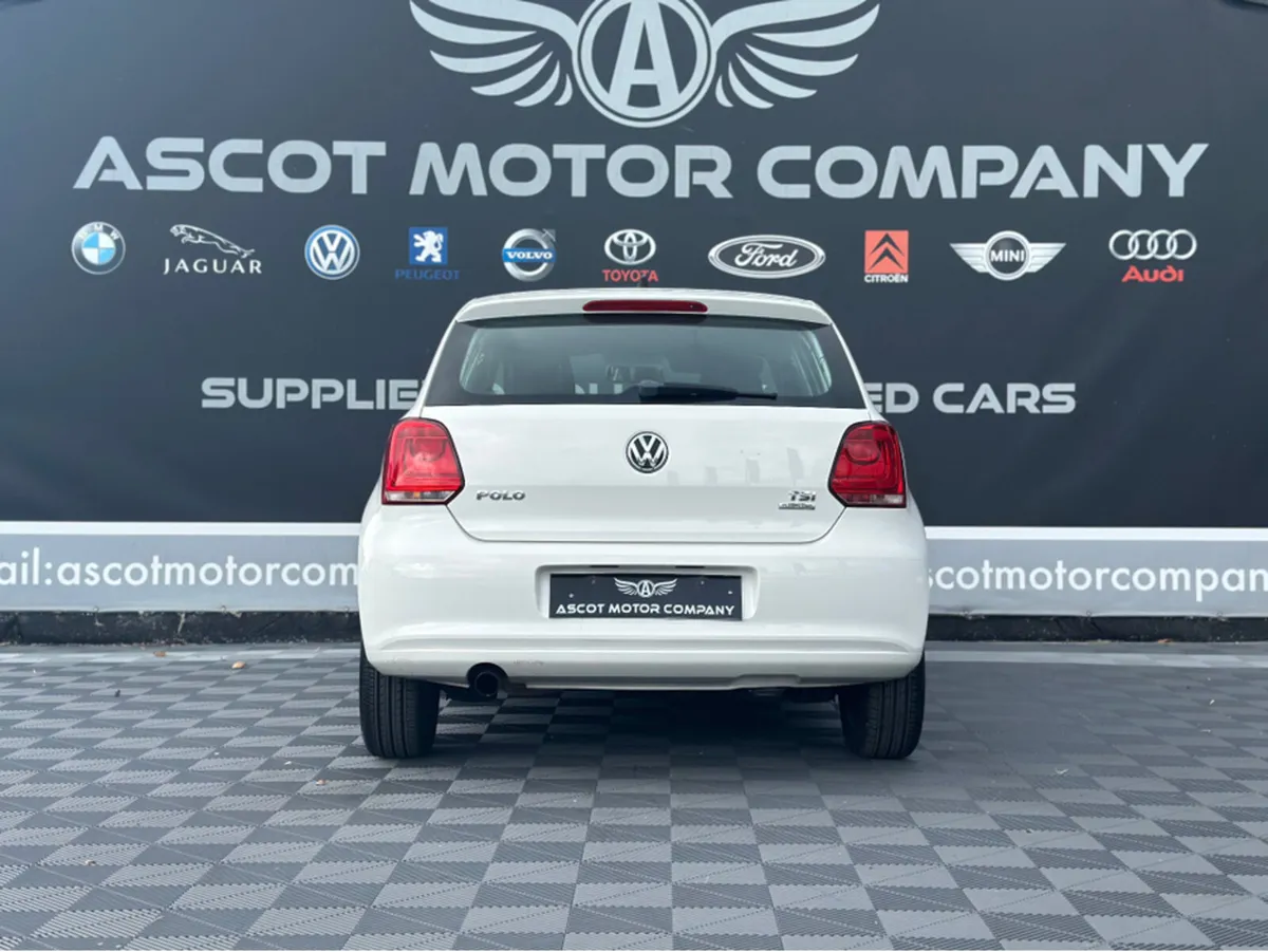 Volkswagen Polo Automatic - Image 2