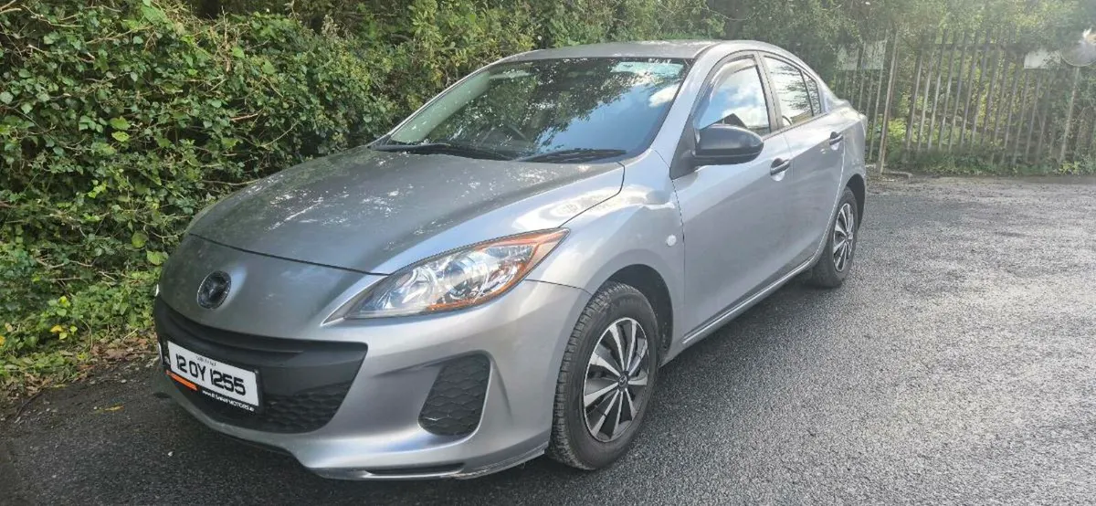12 MAZDA 3 1,6 D NCT 12/2025 PRICE 2450 EUR - Image 1