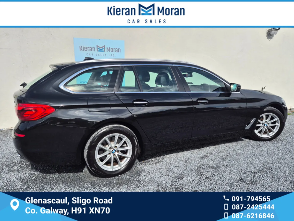 BMW 5-Series XDRIVE AUTO - Image 3