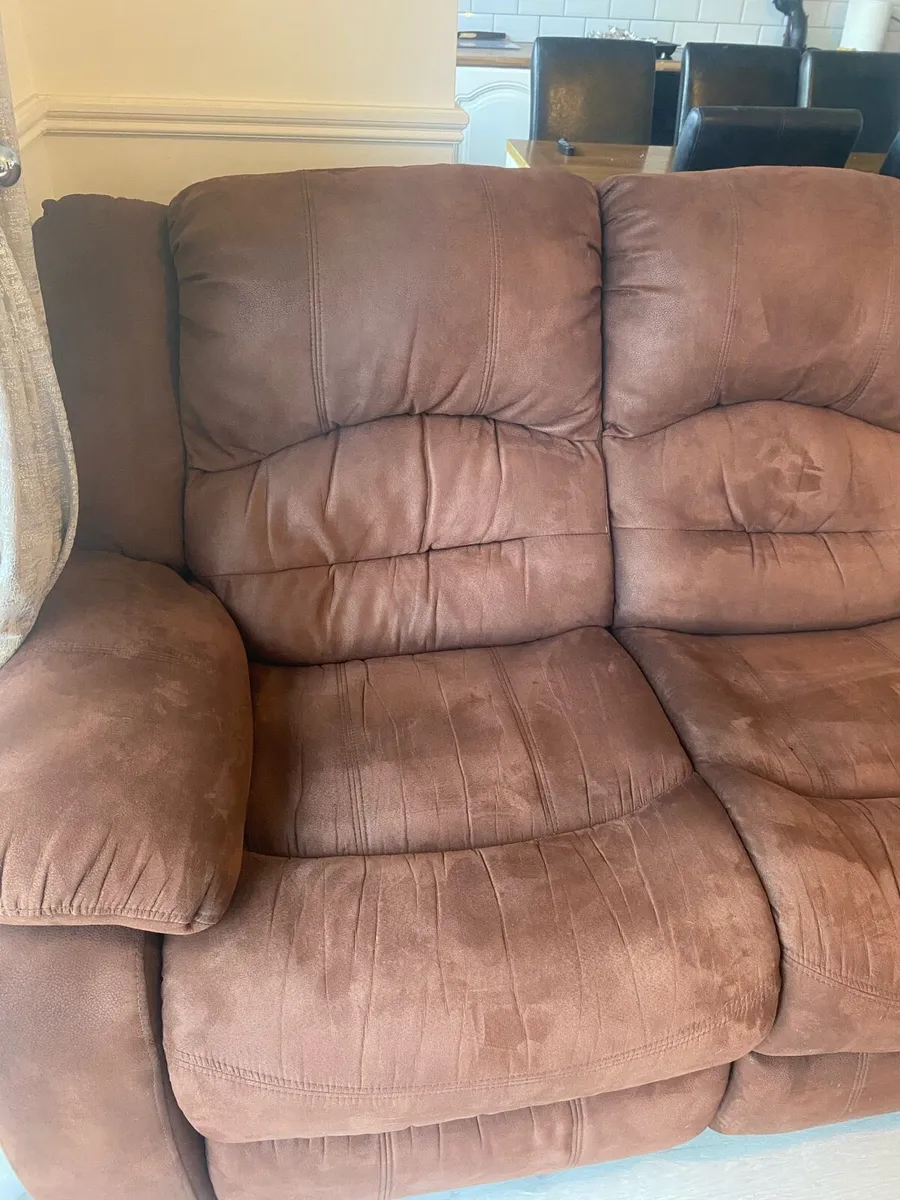 3 Seater Recliner Couch - Image 3
