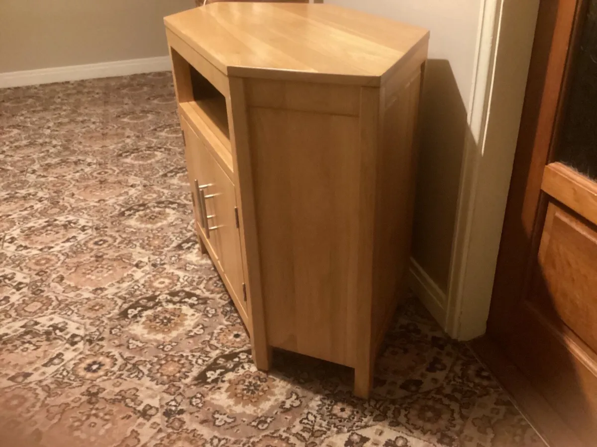 TV unit - Image 2