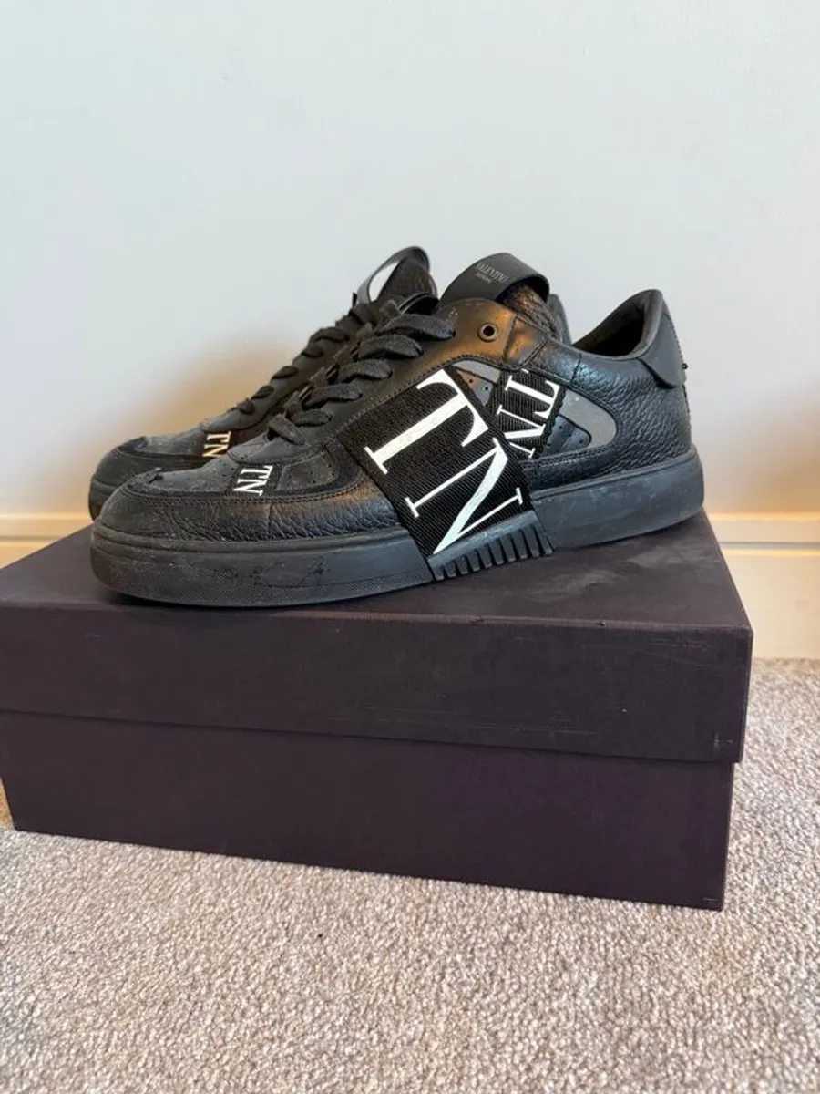 Designer shoes - Image 1