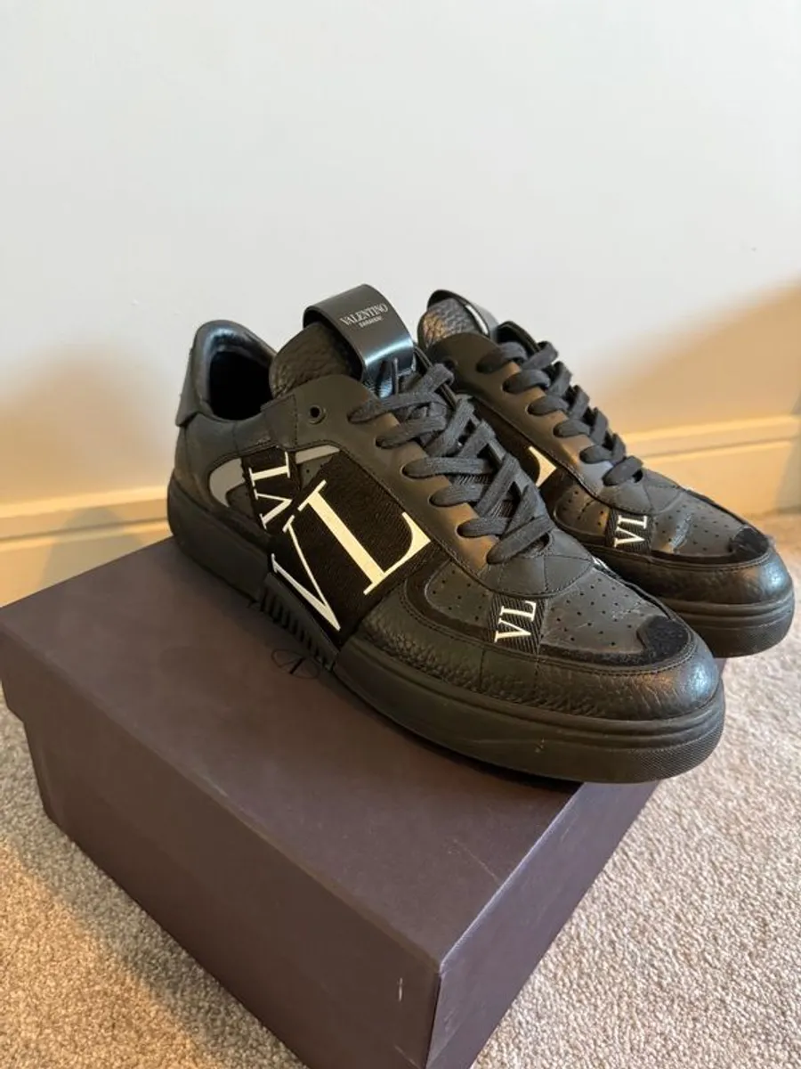 Designer shoes - Image 2