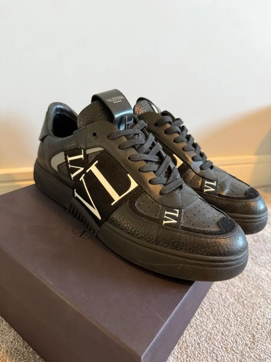 Designer shoes - Image 3