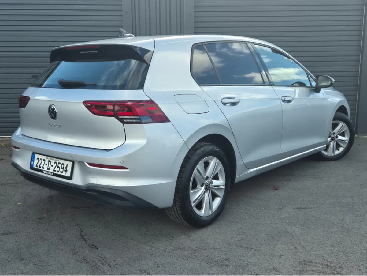 Volkswagen Golf LIFE COMMERCIAL 2.0 TDI 115HP - Image 4