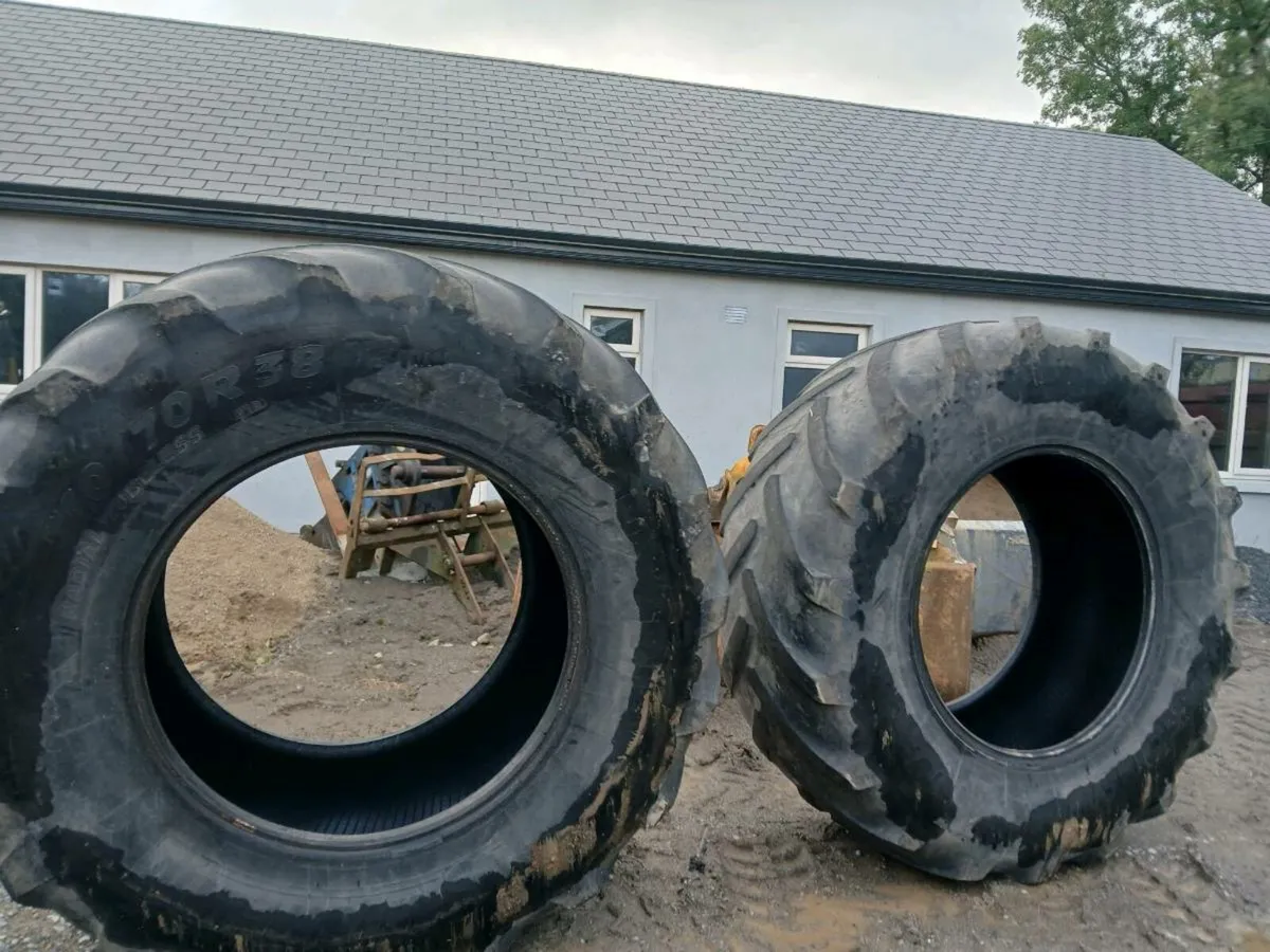 Tractors tyres - Image 1