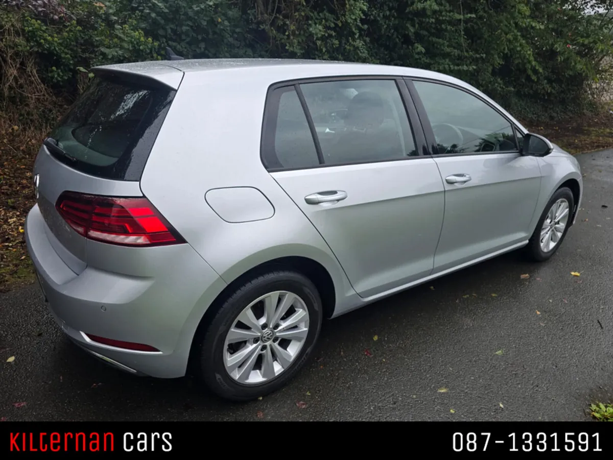 Volkswagen Golf COMFORTLINE 1.0 TSI MANUAL 6SPEED - Image 4