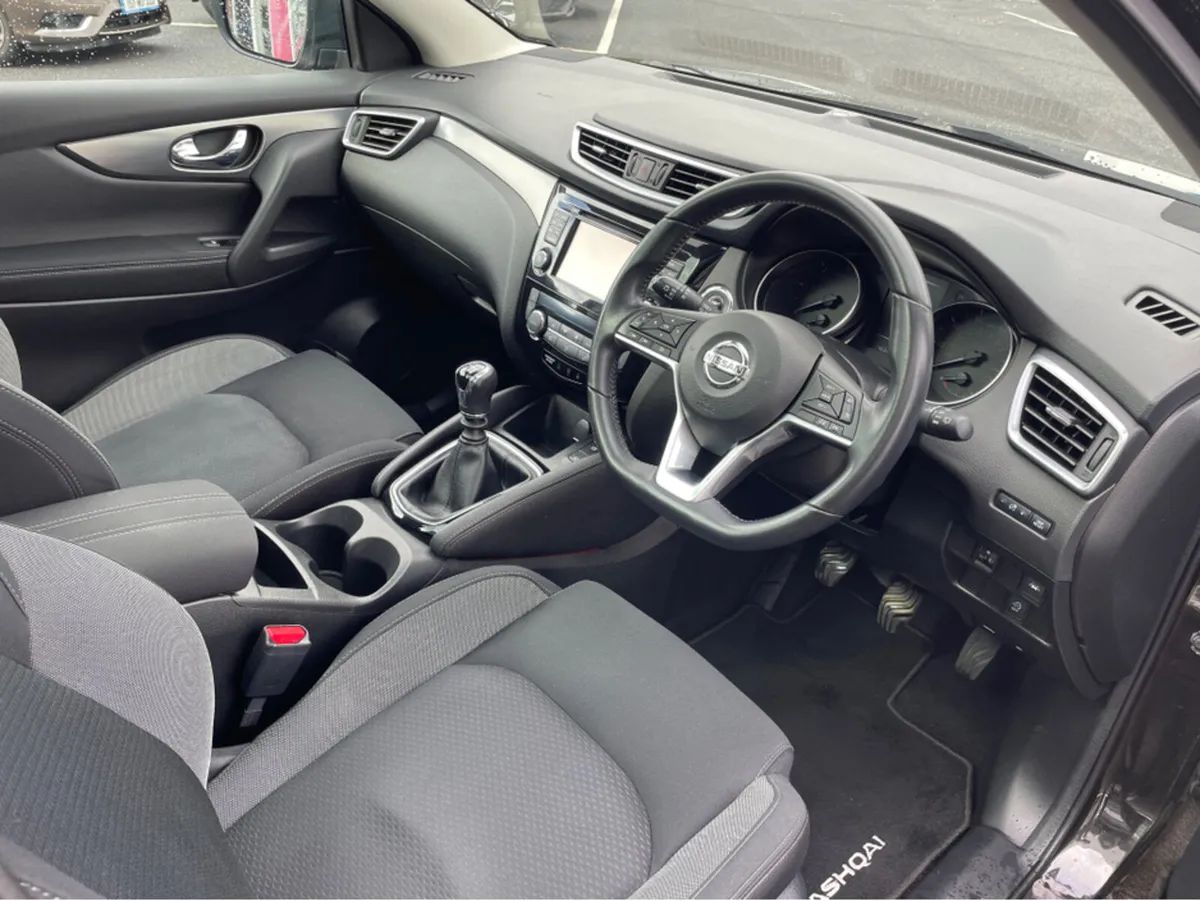 Nissan Qashqai 1.5 DCI N-CONNECTA 5DR 110PS - Image 4