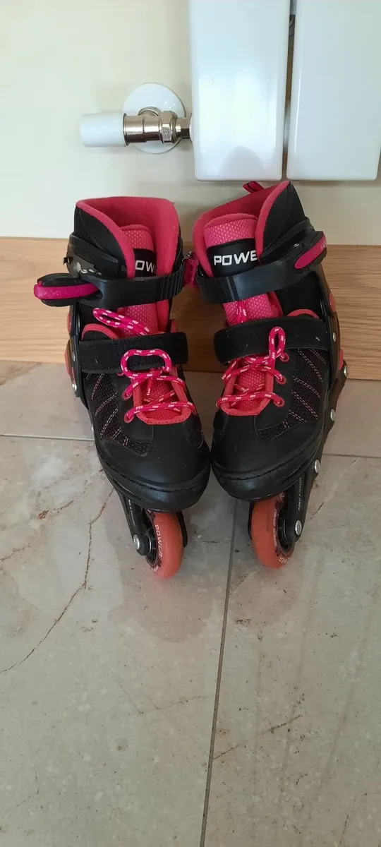 Girls rollerblades  adjustable size 12 -1.5 - Image 4