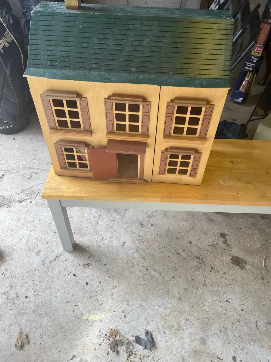 Doll house - Image 2