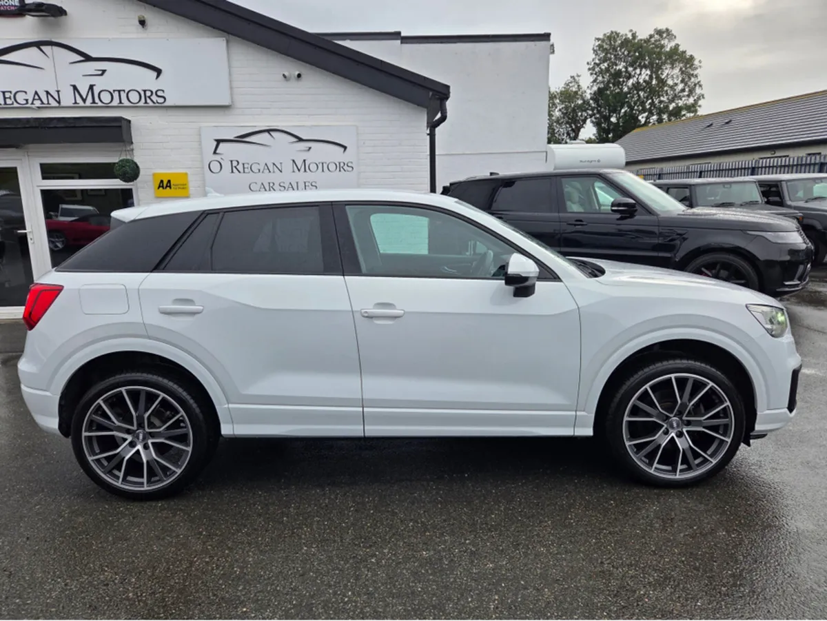 Audi Q2 (172) 1.0 TFSI SPORT S-TRONIC - Image 2