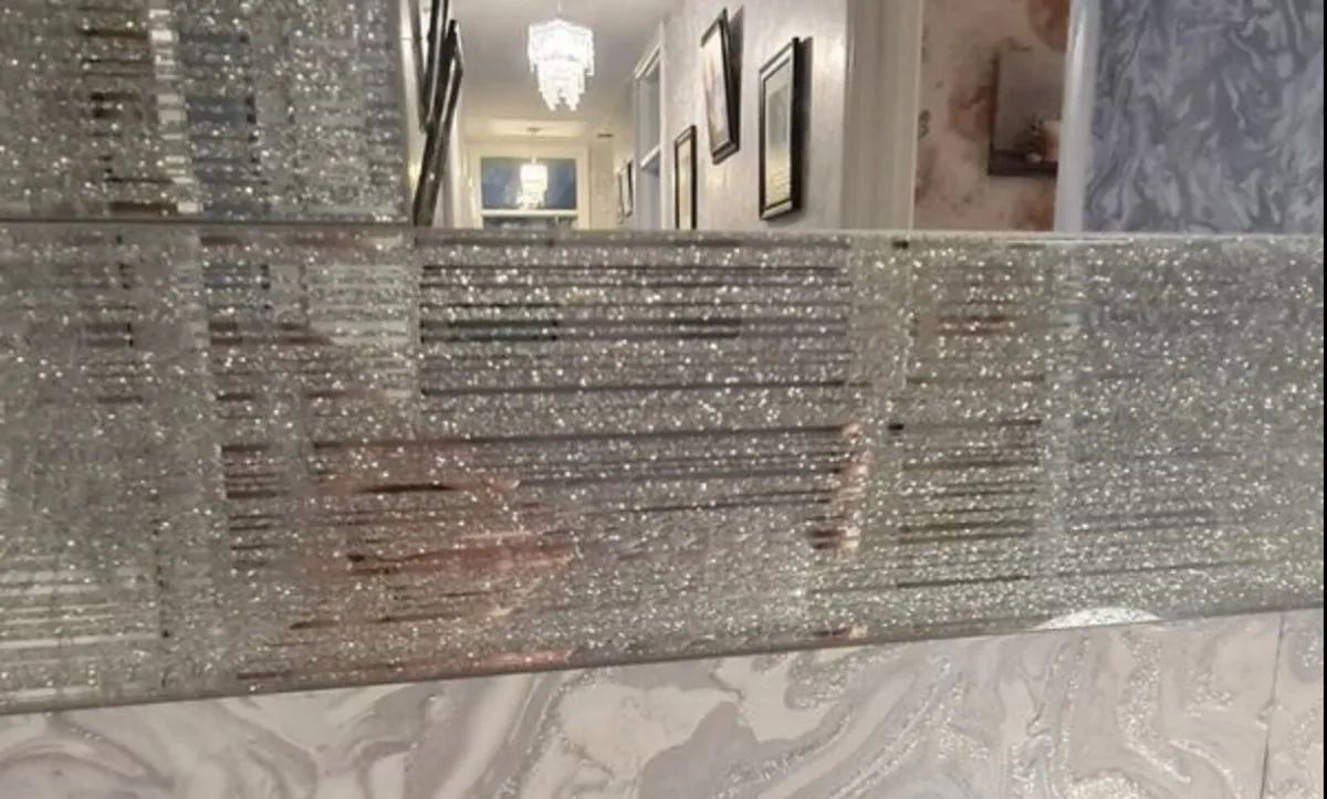 Hall table and mirror - Image 4