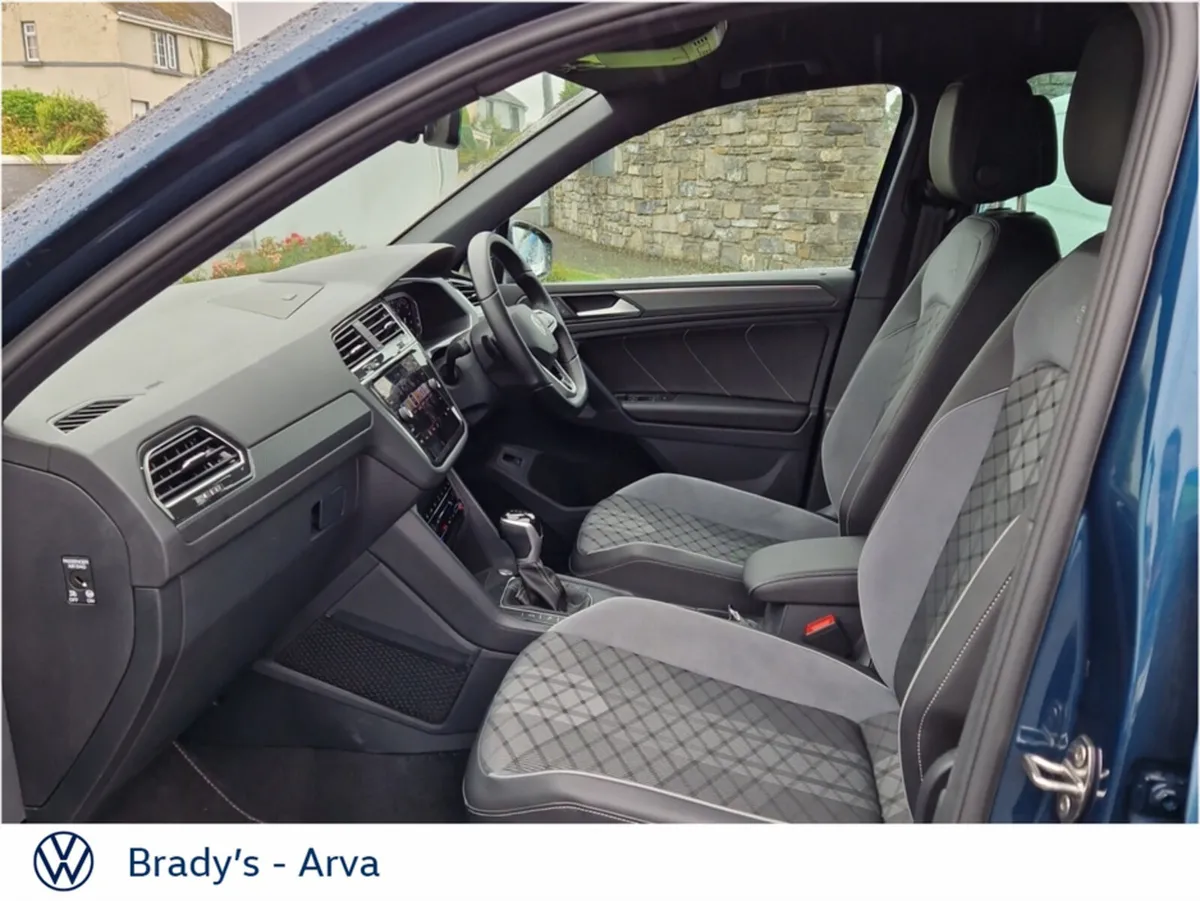 Volkswagen Tiguan R-LINE 2.0 TDI 150BHP D7F 5DR - Image 4