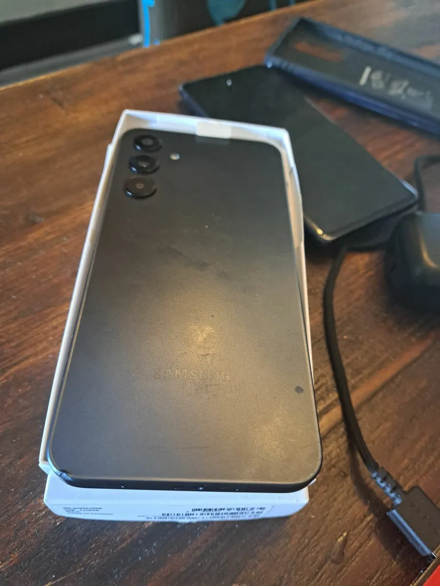 Samsung Galaxy A16 New - Image 2
