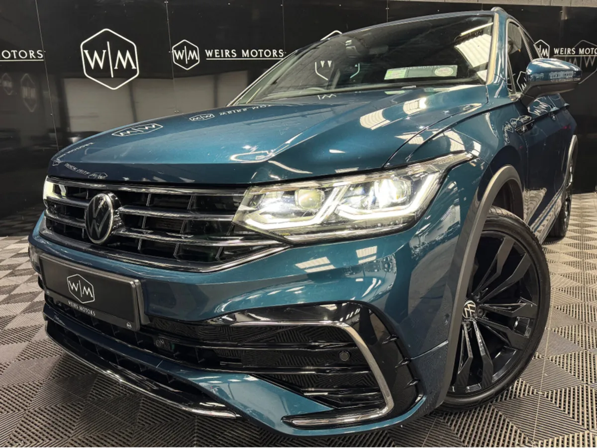 Volkswagen Tiguan R-LINE 2.0 TDI//AUTOMATIC (DSG)/ - Image 3