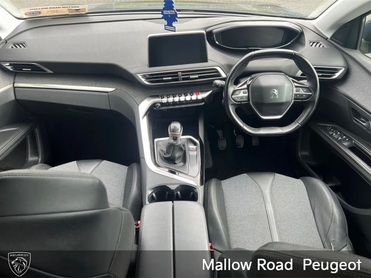Peugeot 5008 ALLURE 1.5 BLUE HDI 130 6 6.2 4DR - Image 4