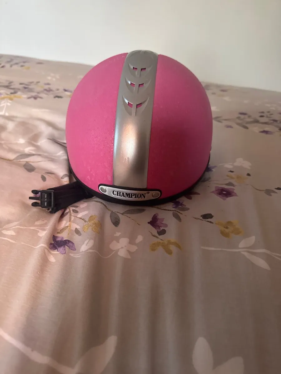 Champion Ventair Deluxe Jockey Helmet - Image 1