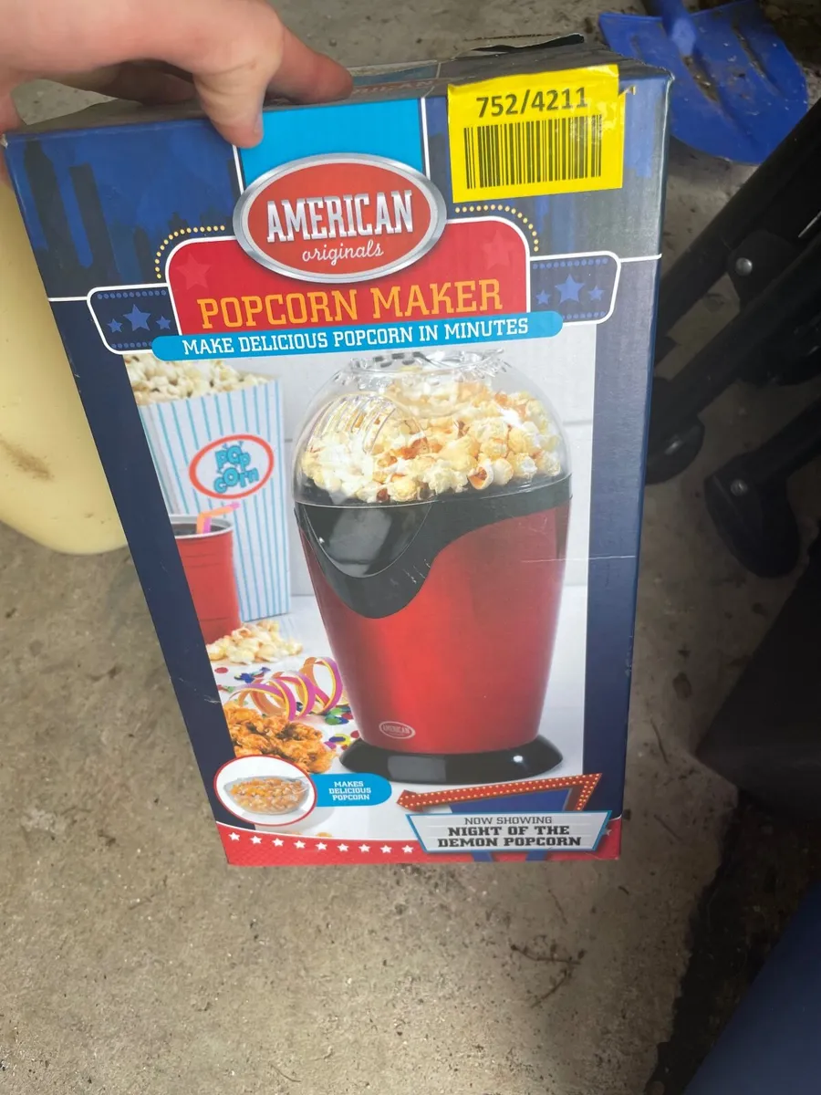 Popcorn maker