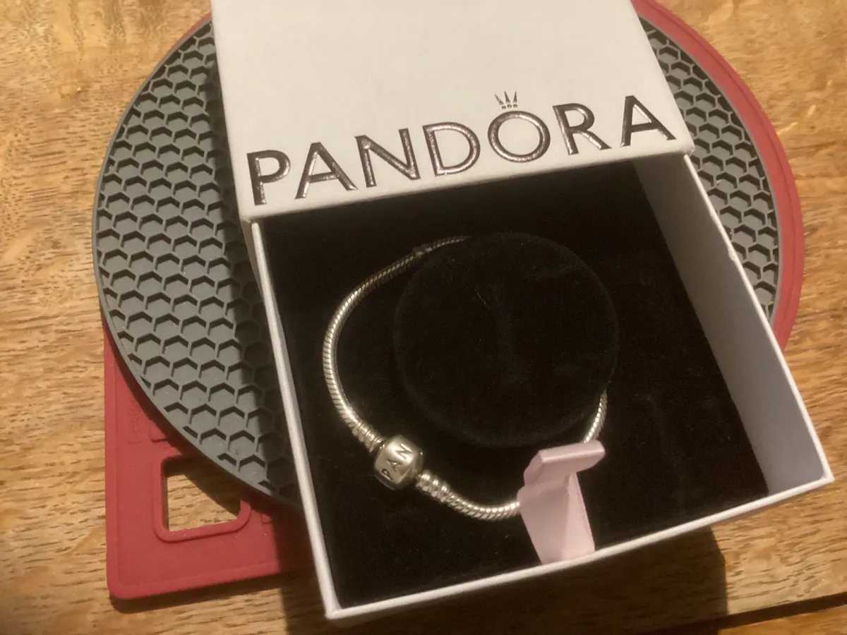 Pandora bracelet - Image 2