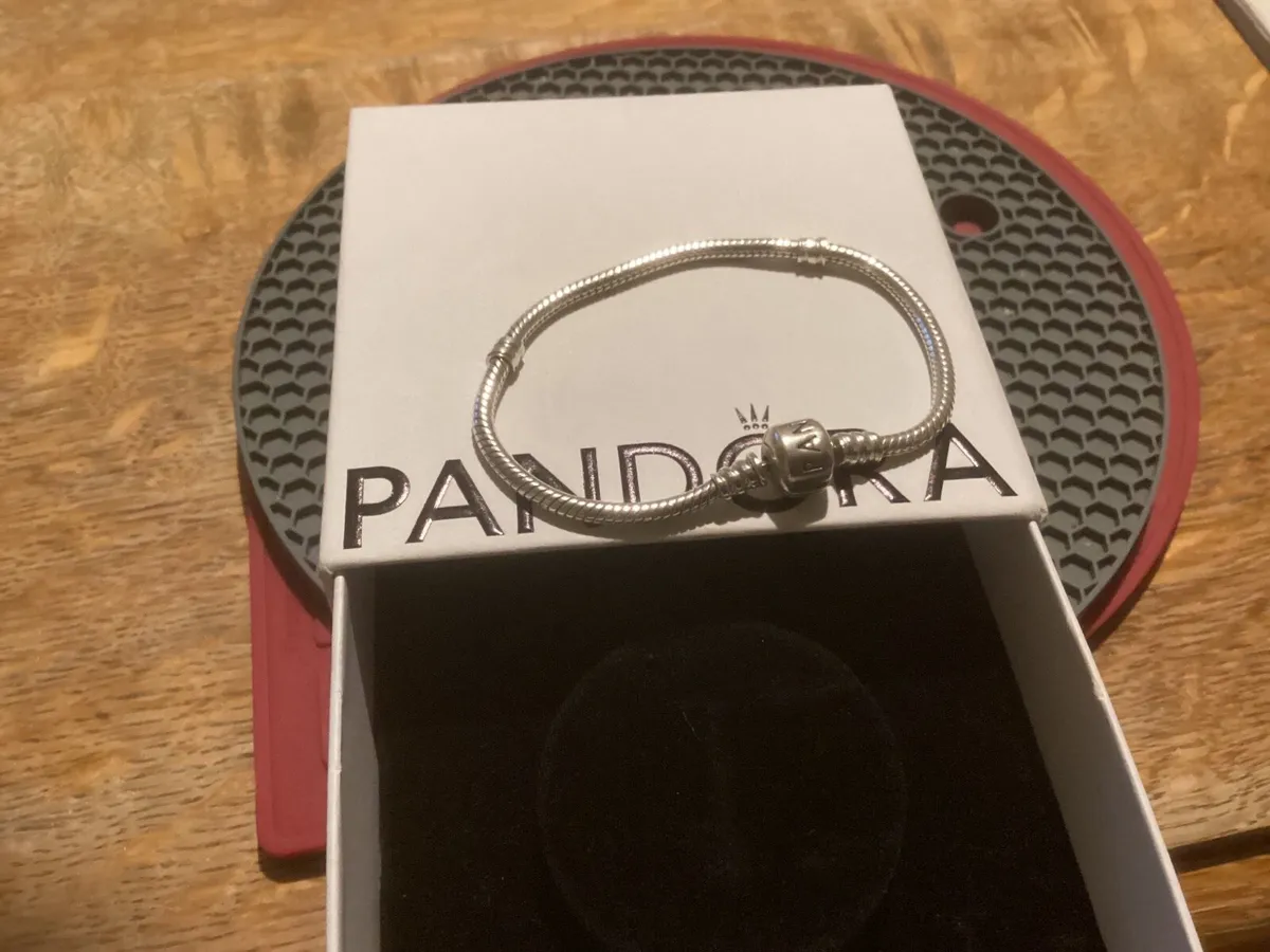Pandora bracelet - Image 3