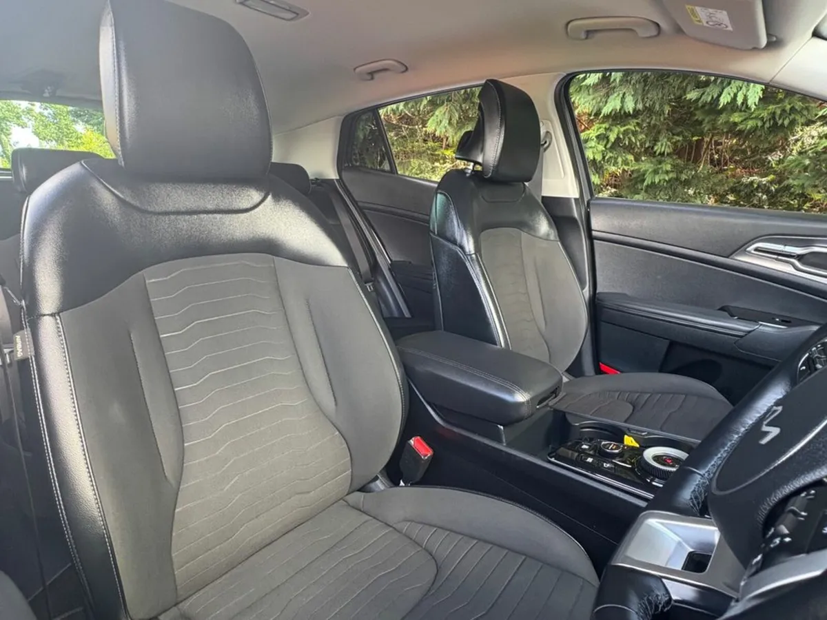 Kia Sportage K3 Phev MY23 5DR Auto - Image 3