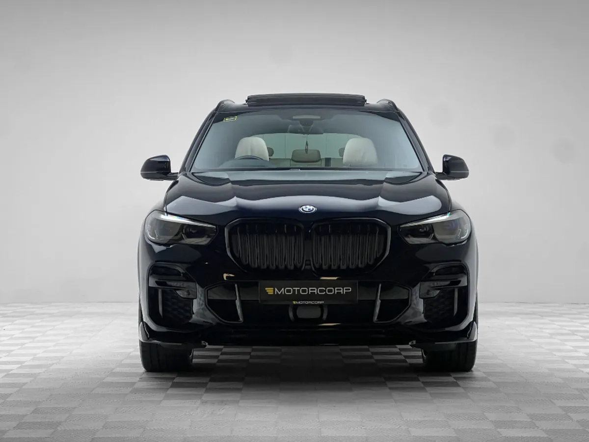 BMW X5 45E M SPORT XDRIVE *HUGE SPEC* - Image 2