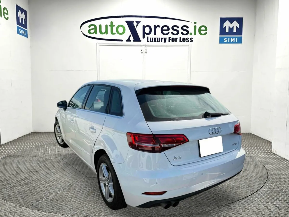 Audi A3 SPORTSBACK 1.4 TFSI Automatic - Image 3