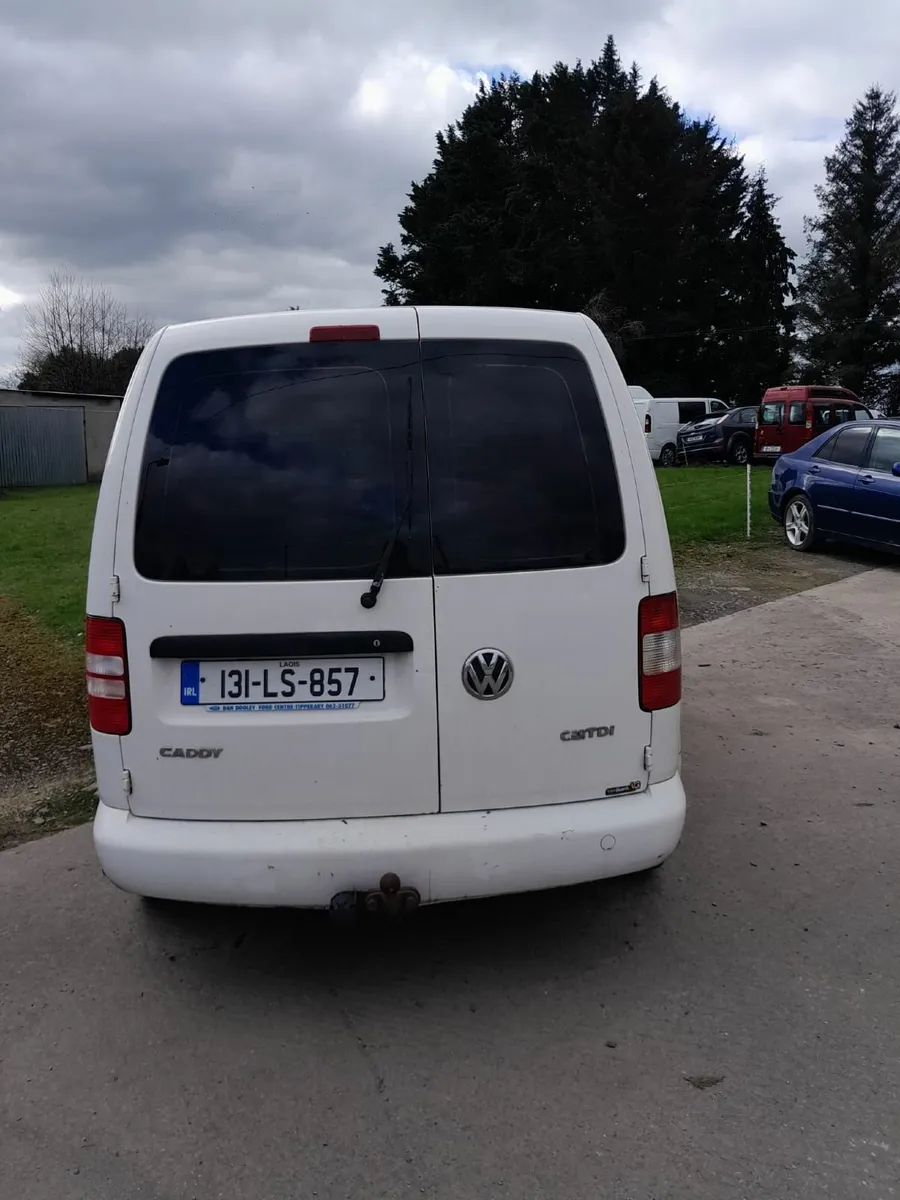 Volkswagen Caddy 2013 - Image 3
