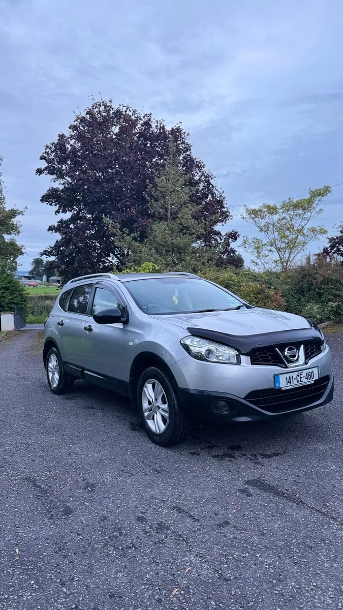 Nissan qashqai+2 4x4 rare model - Image 2