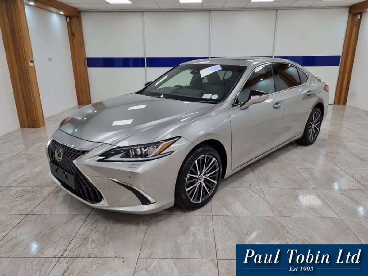Lexus ES 300h Premium Pack - Image 1