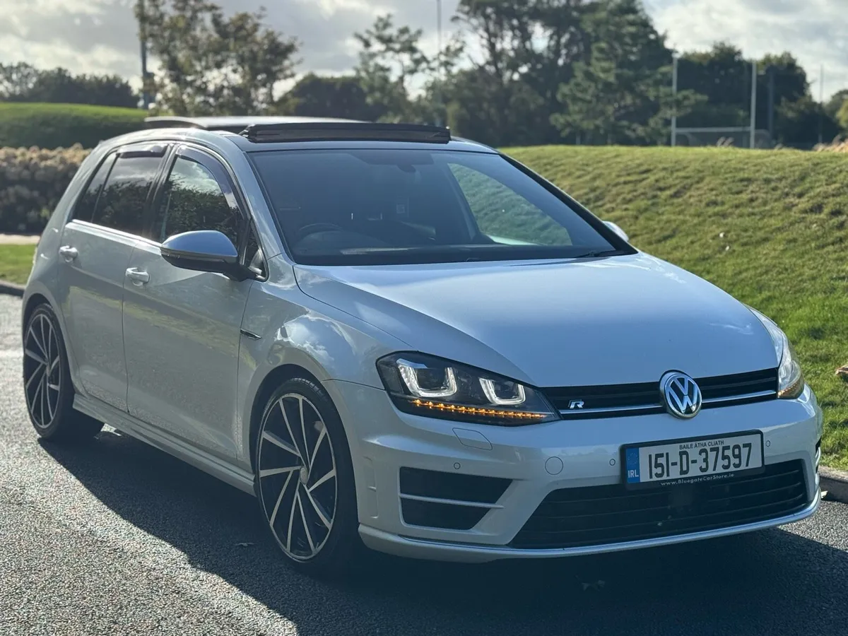 Volkswagen Golf R 2015 Pearl White Automatic - Image 2