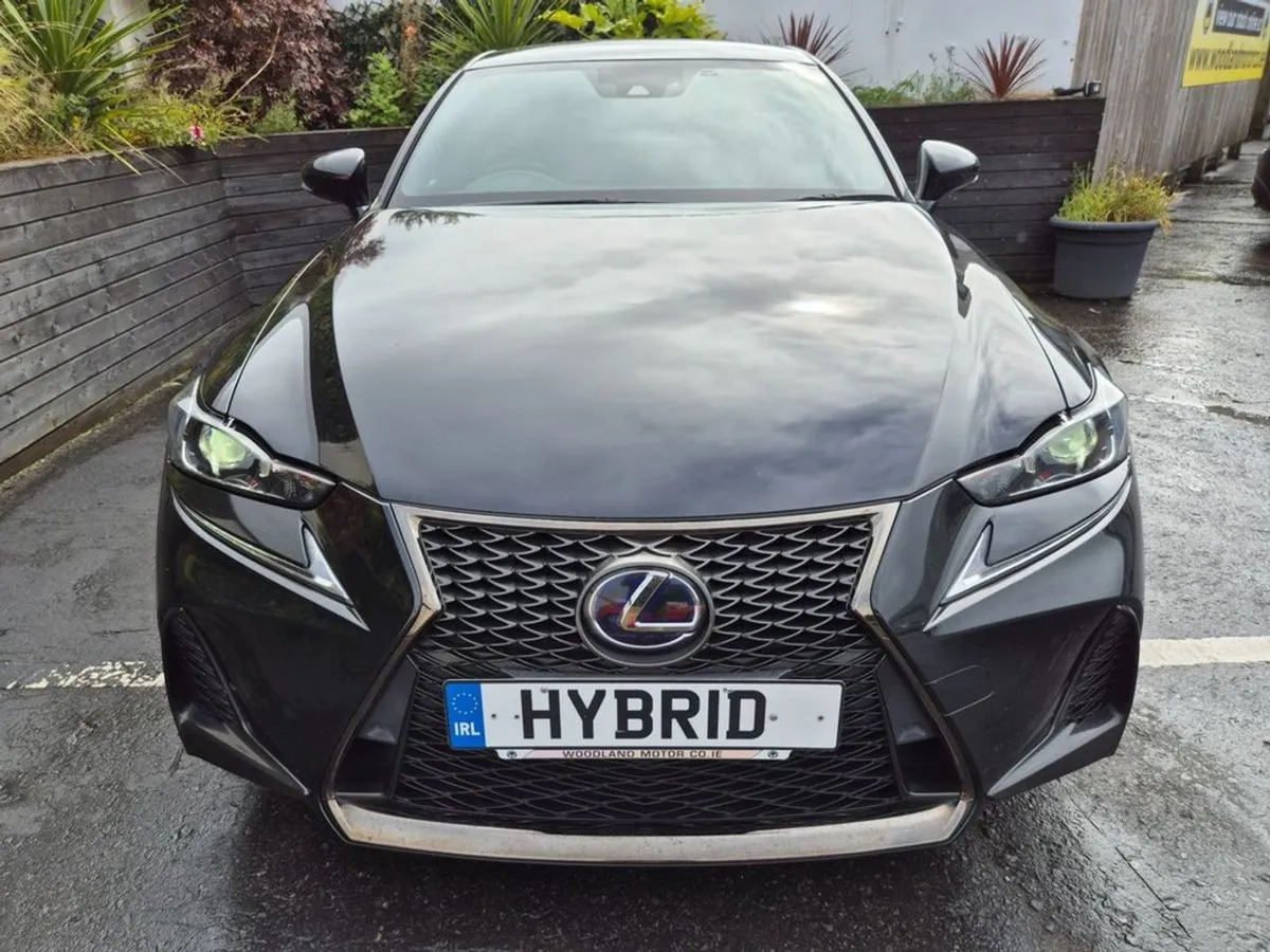 Lexus IS300h 2.5 Hybrid / F-sport TOP Sport Spec - Image 4