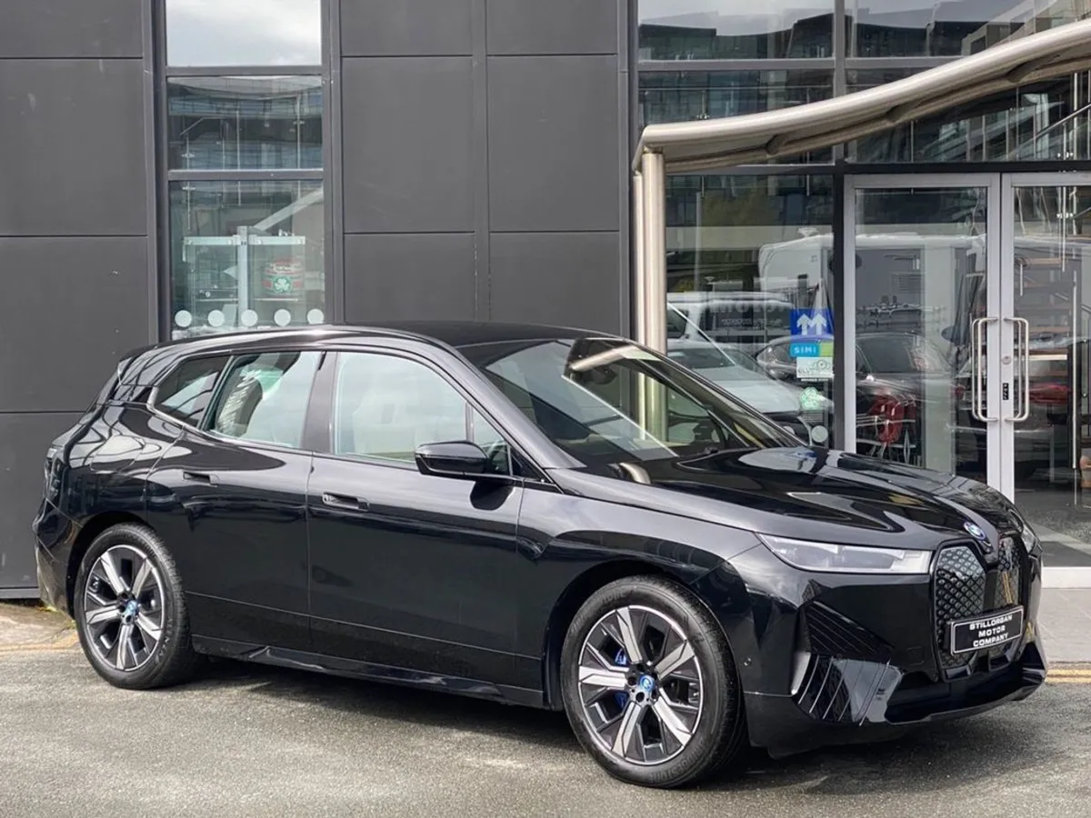 BMW IX 40e M-sport Xdrive Auto EV - Image 1