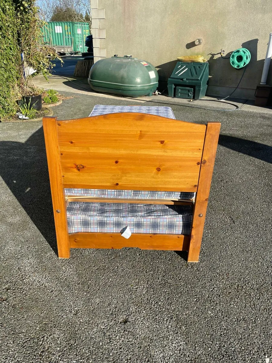 Single Bed/Double Bed - Image 1