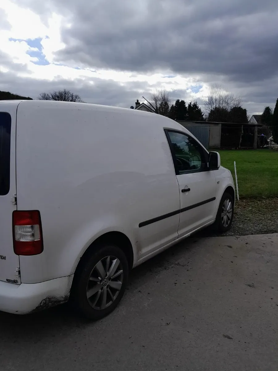 Volkswagen Caddy 2013 - Image 1