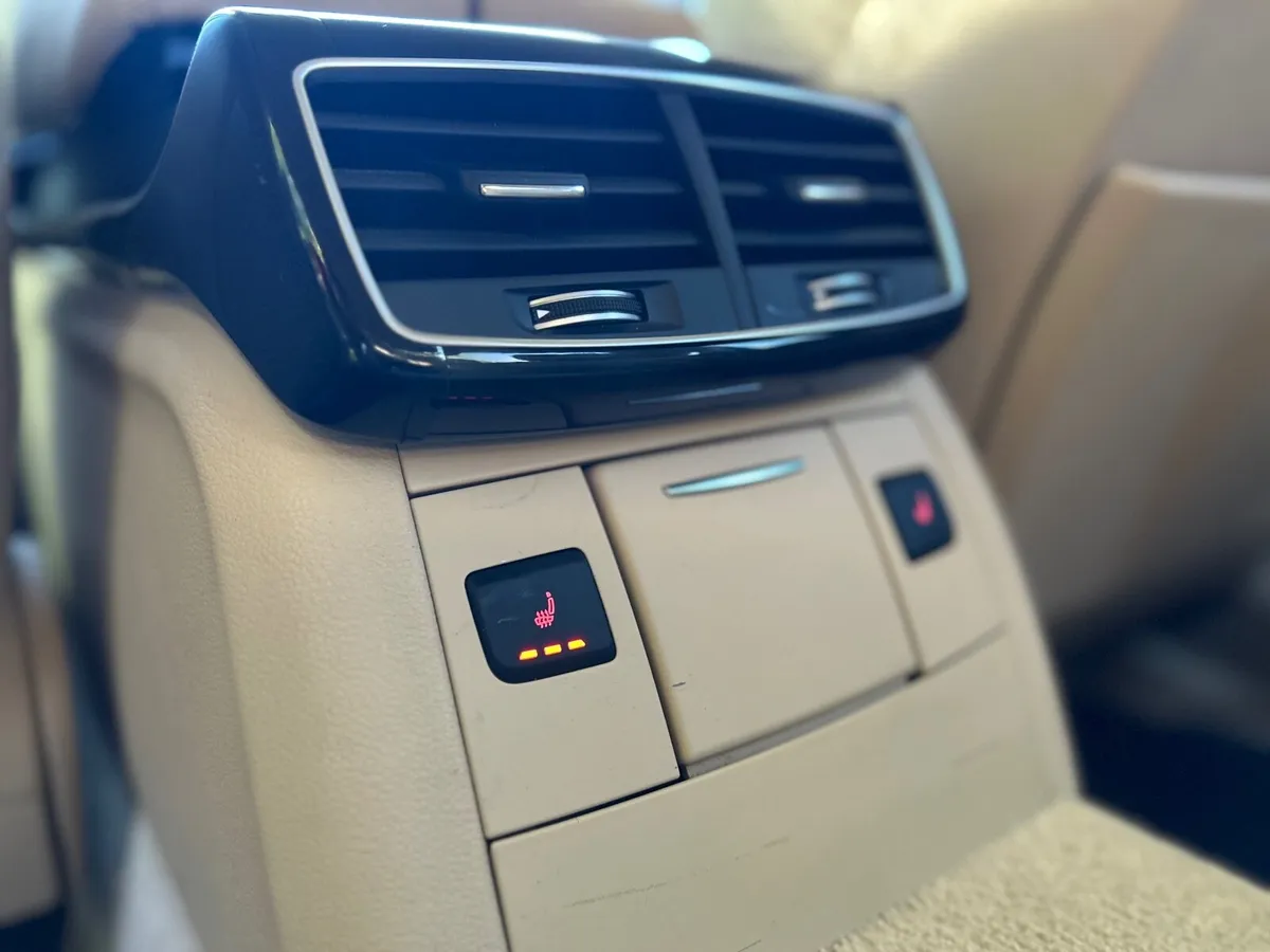 Stunning 2016 Audi A8 3,0 diesel Quattro - Image 3