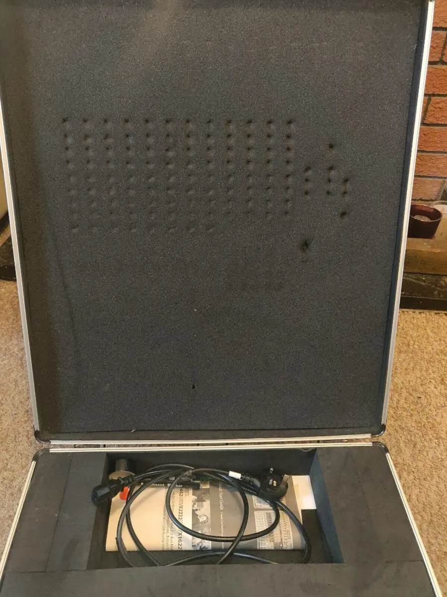 Behringer xenyx X2222 USB plus case - Image 4