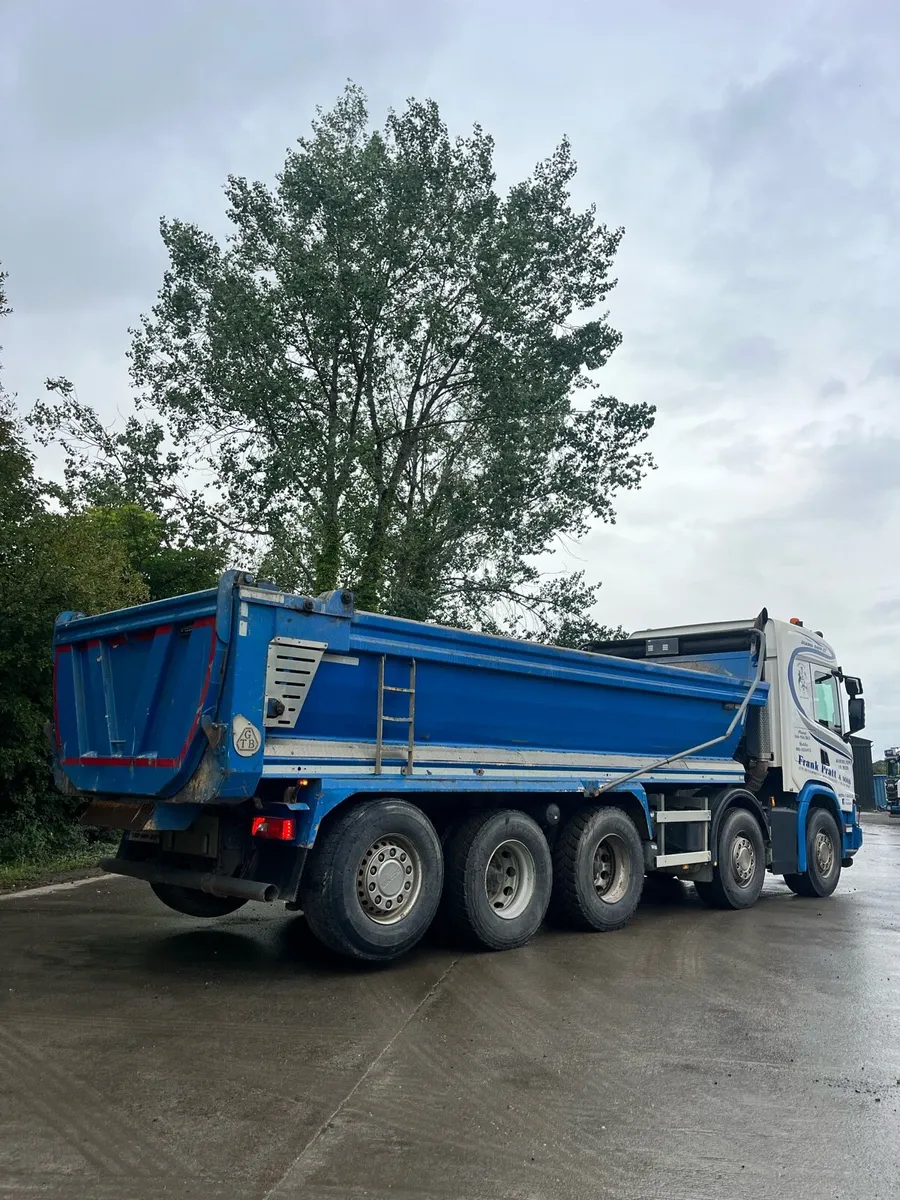 Scania G450XT 10X5 tipper - Image 3