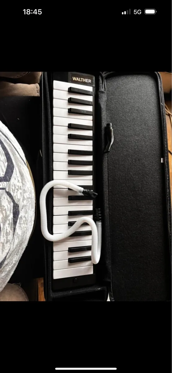 Walther melodica keyboard - Image 1