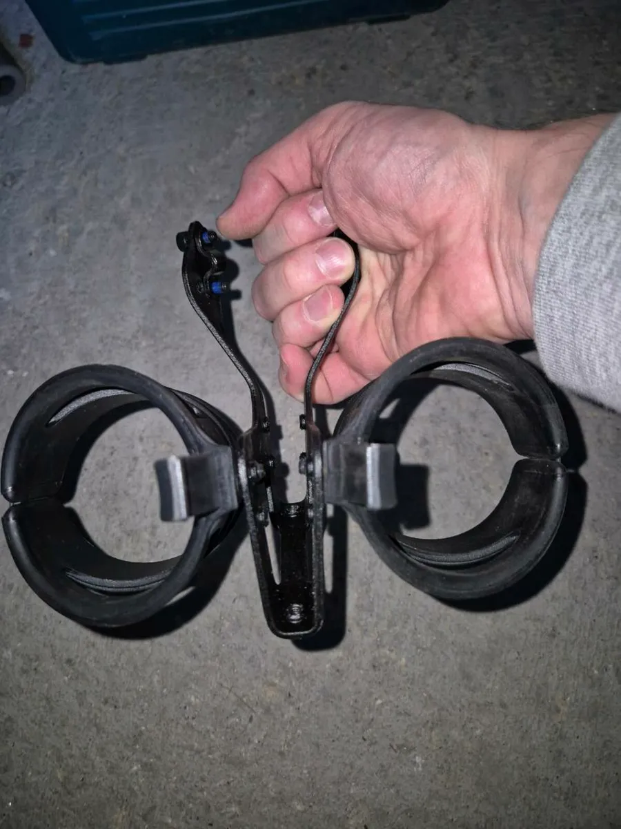 Saddle mounted bottle holder - Image 4