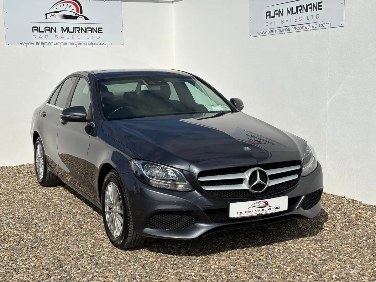 MERCEDES-BENZ C-CLASS 1 OWNER 2016 - Image 4