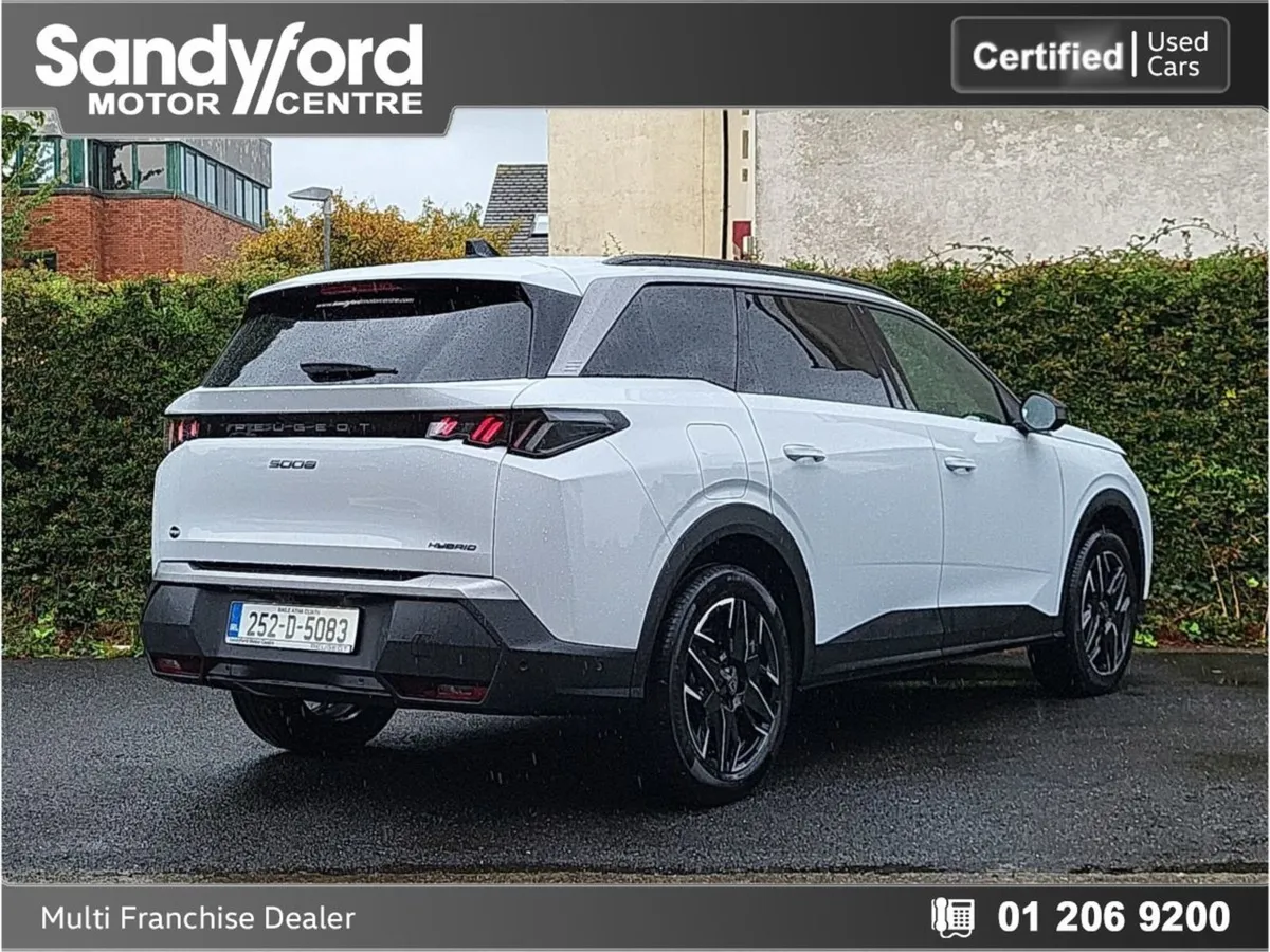 Peugeot 5008 1.2 Hybrid 136bhp E-dcs6 Allure - Image 2