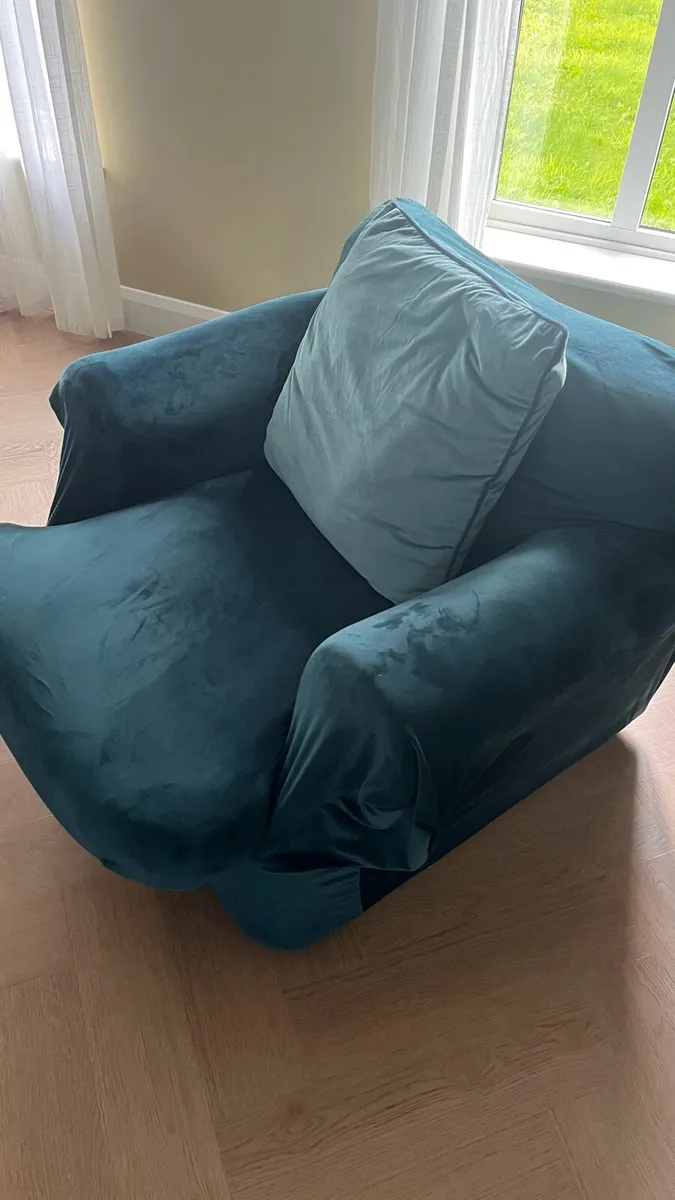 Sofa - Image 3