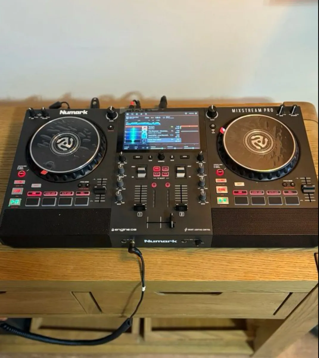 Numark mixstream pro - immaculate condition - Image 1