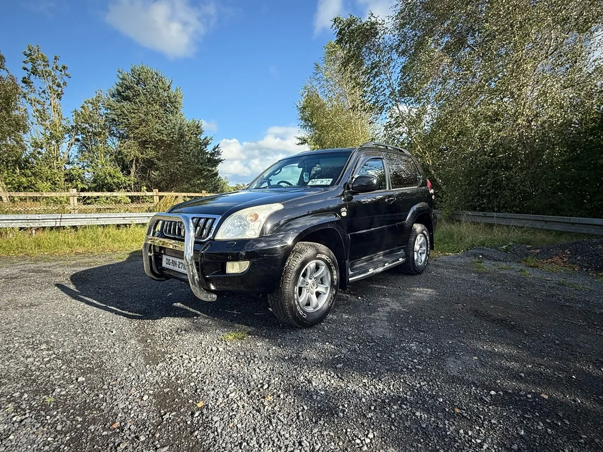 Toyota Land Cruiser LC3 D4D - Image 3