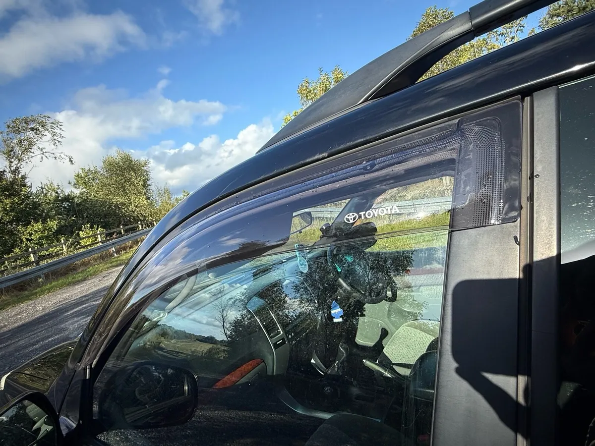 Toyota Land Cruiser LC3 D4D - Image 4